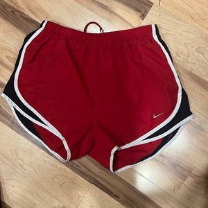 Nike womens short